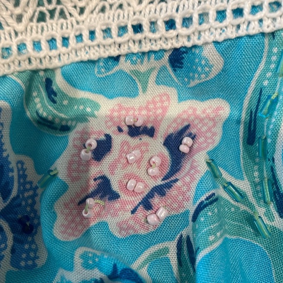 Tiffany blue bohemian top with bell sleeves. - Picture 6 of 7